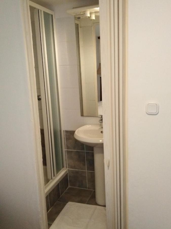 Apartman Manuela Baška Exteriör bild